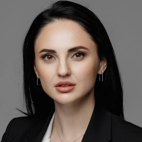 Kristina Belova yalangoch